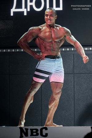 MEN'S PHYSIQUE